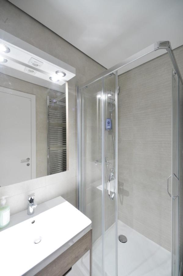 Duki New Belgrade Apartment ภายนอก รูปภาพ